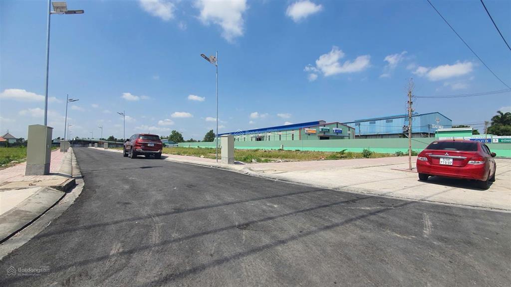 Bán nền đất thổ + nhà phố kdc bình chánh đường hoàng phan thái  xà bình chánh tp. hcm