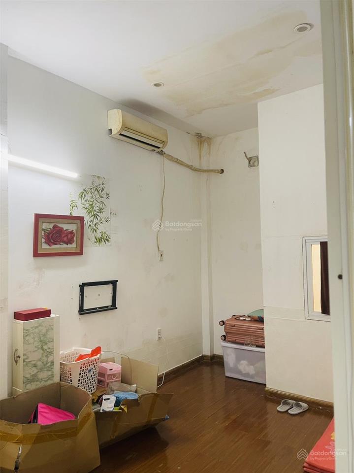 Bán nhà mặt tiền 341 lạc long quân 33m2  2 tầng  6,5 tỷ  p5.q11