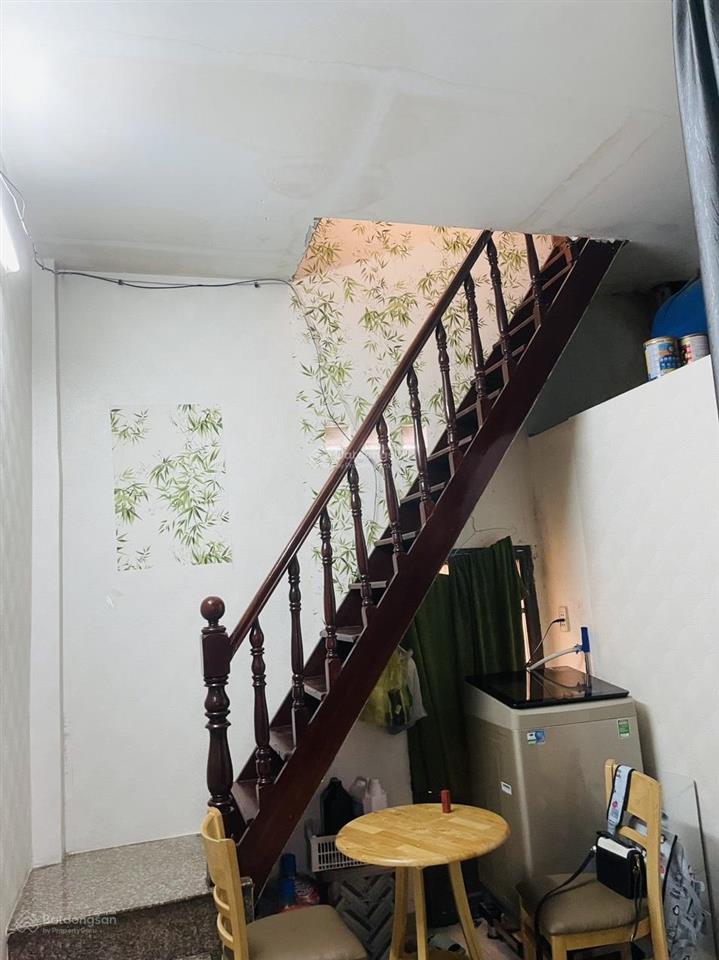 Bán nhà mặt tiền 341 lạc long quân 33m2  2 tầng  6,5 tỷ  p5.q11