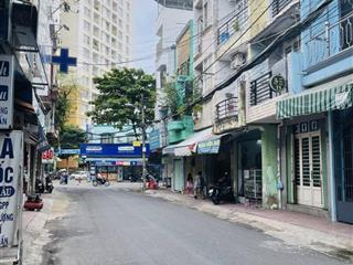 Bán nhà mặt tiền 341 lạc long quân 33m2 2tầng  6,5tỷp5.q11