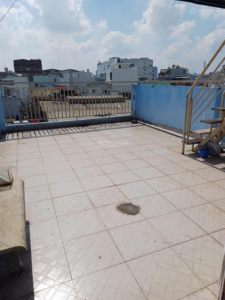 Bán nhà hẻm 8m, đường lương thế vinh 48,8m2  3 tầng  7,6 tỷ/tl phường phú thạnh tp.hcm