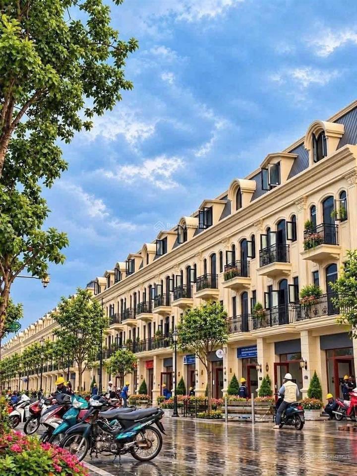 Bán nhà phố trục đường tương lai 75m2  4 tầng  14,955 tỷ  vinhomes green paradise cần giờ tp.hcm
