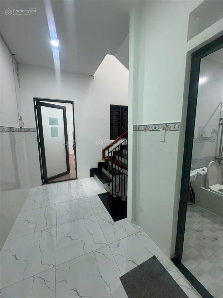 Bán nhà hẻm 4,5m  đường kênh tân hóa 67,7m2  4 tầng  9,5 tỷ/tl  phường tân phú