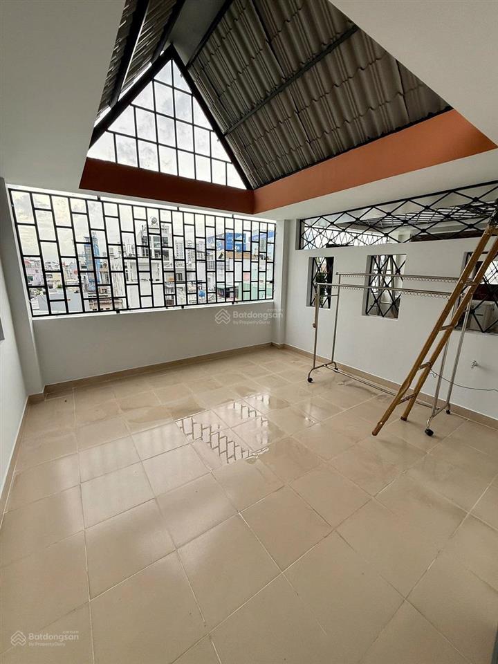 Bán nhà hxh đường trịnh đình trọng 48m2  5 tầng  8,9 tỷ  p. hòa thạnh, tân phú