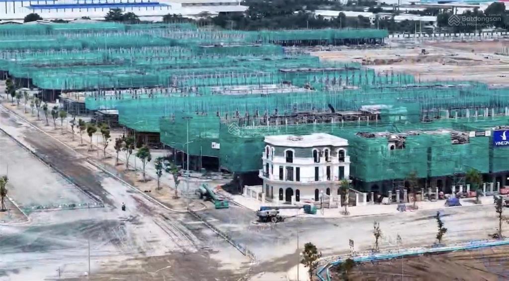 Bán nhà phố liền kề vinhomes sài gòn park 50m2 4tầng 6,044 tỷ (as5238 )xã xuân thới sơn tp.hcm