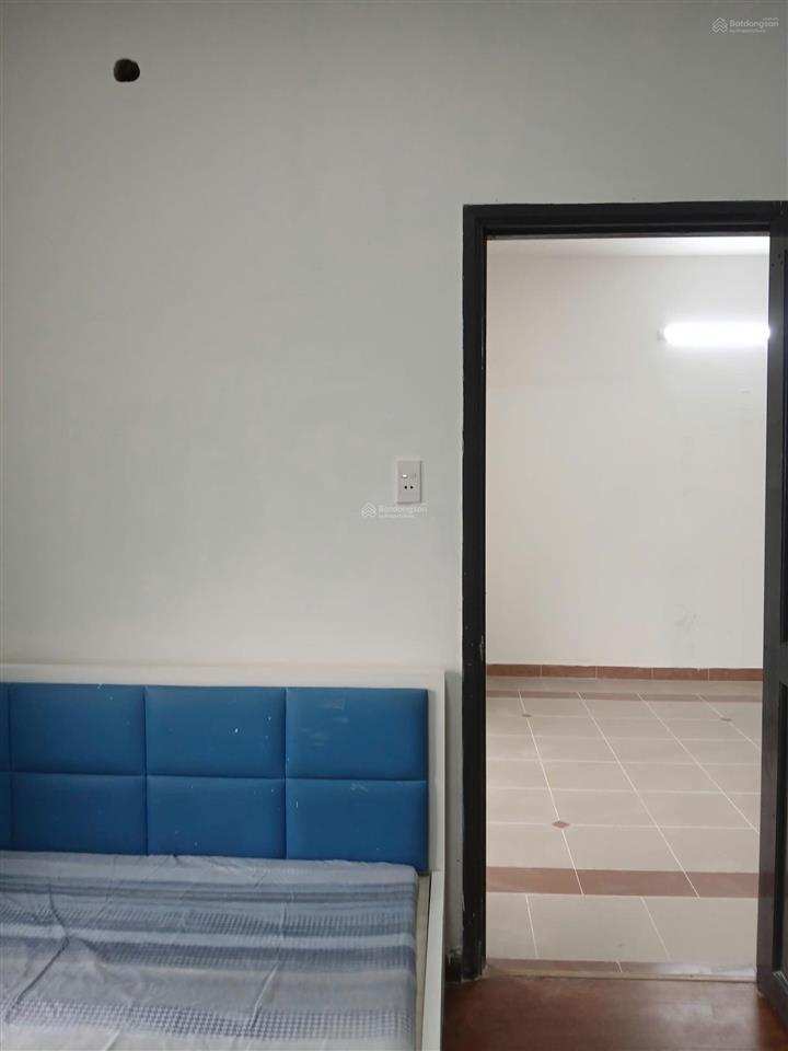 Chính chủ cần bán gấp cc 312 lạc long quân, q.11, 3,4 tỷ, 67m2, sổ sẵn. 0903 675 ***.