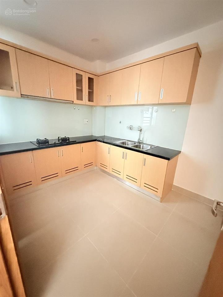 Cần bán gấp. him lam chợ lớn, 4.8ty full nội thất, công chứng nhận nhà trước tết. 0903 675 ***