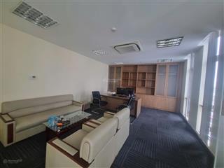 Cho thuê văn phòng bình thạnh gần cầu sài gòn, 85m2, có đầy đủ nội thất.  0903 675 ***