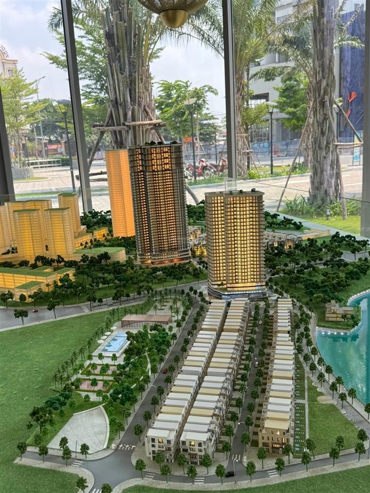 Bán căn hộ 3pn the 9 stellars 93m2 tầng 15 view hồ iá 9,3 tỷ