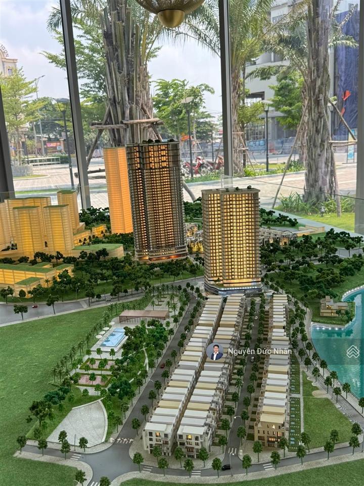 Bán căn hộ 3pn the 9 stellars 93m² tầng 15 view hồ giá 9,3 tỷ