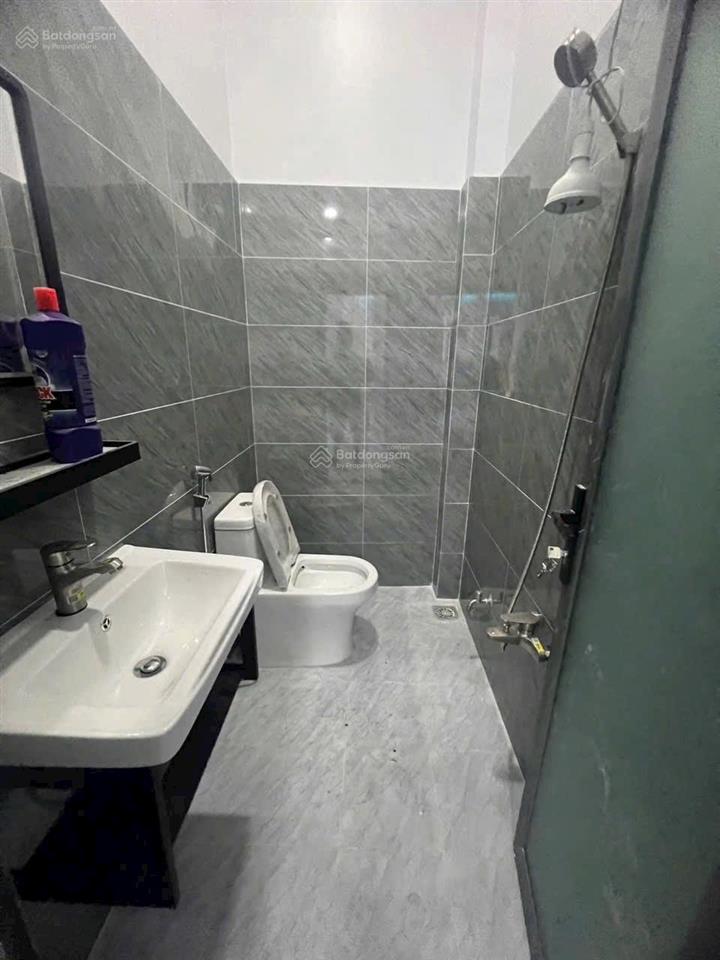 Bán nhà mới 2 lầu hẻm đẹp 5m hậu giang q.6