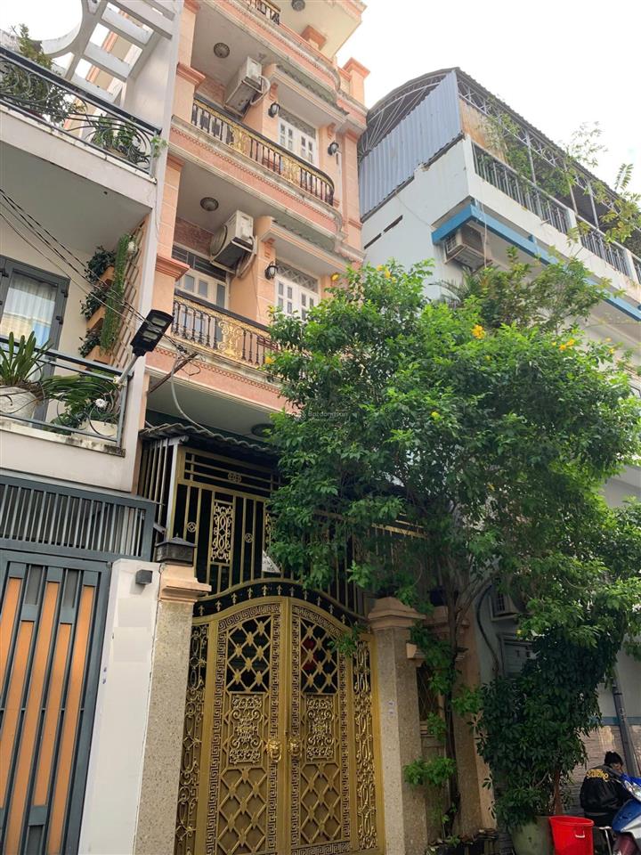 Bán nhà 4 lầu ngay chợ (4x16) đường 6m cư xá d q.6