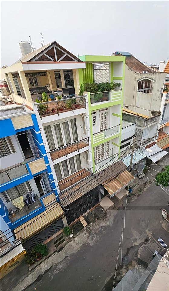 Bán nhà 4 lầu ngay chợ (4x16) đường 6m cư xá d q.6