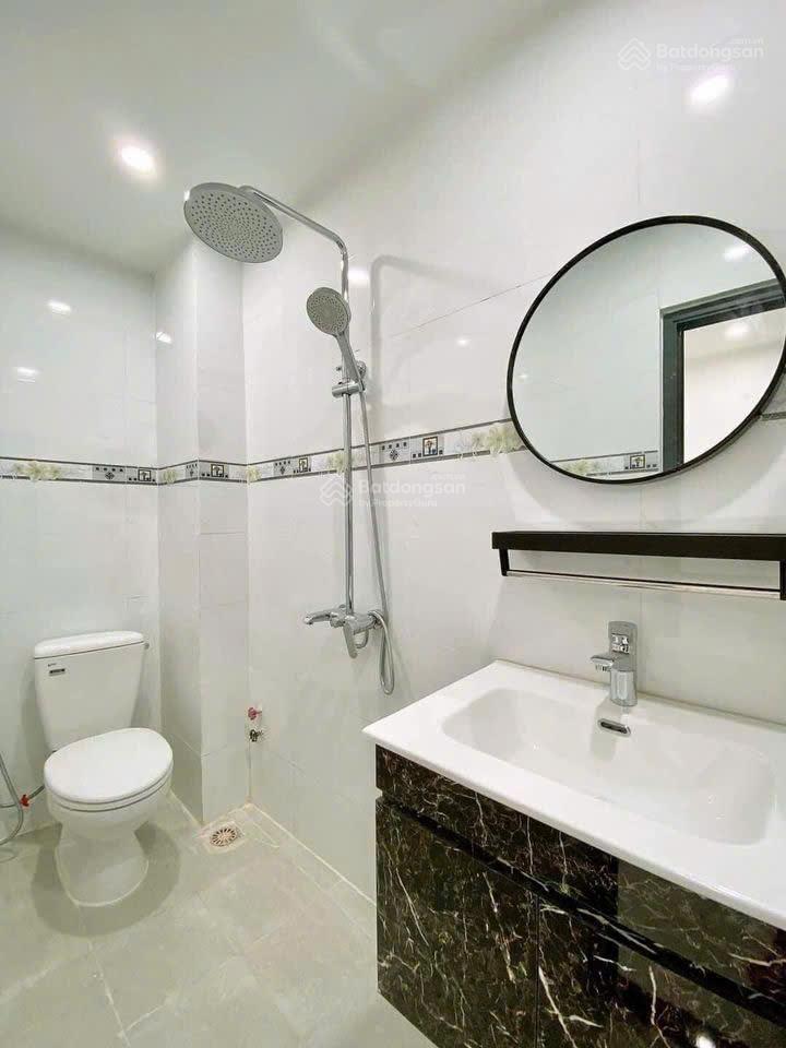 Nhà 4 lầu mới đẹp 100% (4x18m) đường 7m cư xá phú lâm a q. 6