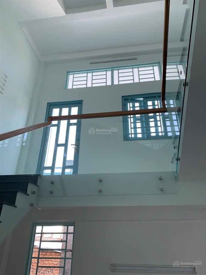 Giảm 500tr nhà mặt tiền gia phú (4.4x12.5m) 2 lầu q6