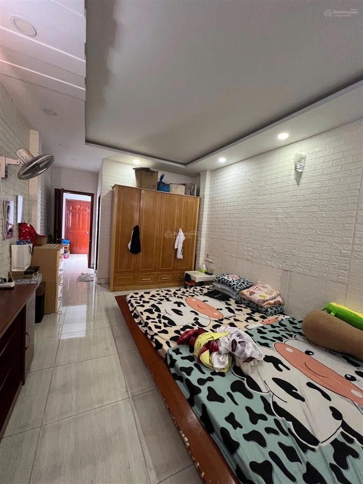 Bán gấp nhà 3 lầu mới đẹp (4x19m) ngay cc him ham đường hậu giang q6