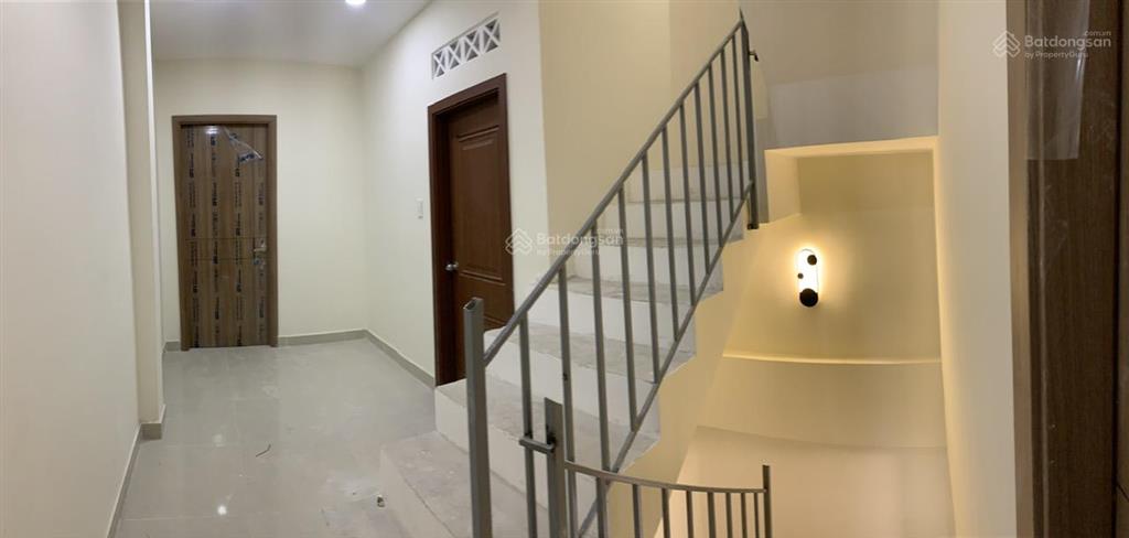 Nhà mới giá tốt 2 lầu (3.6x16) hẻm 6m kinh dương vương q.6