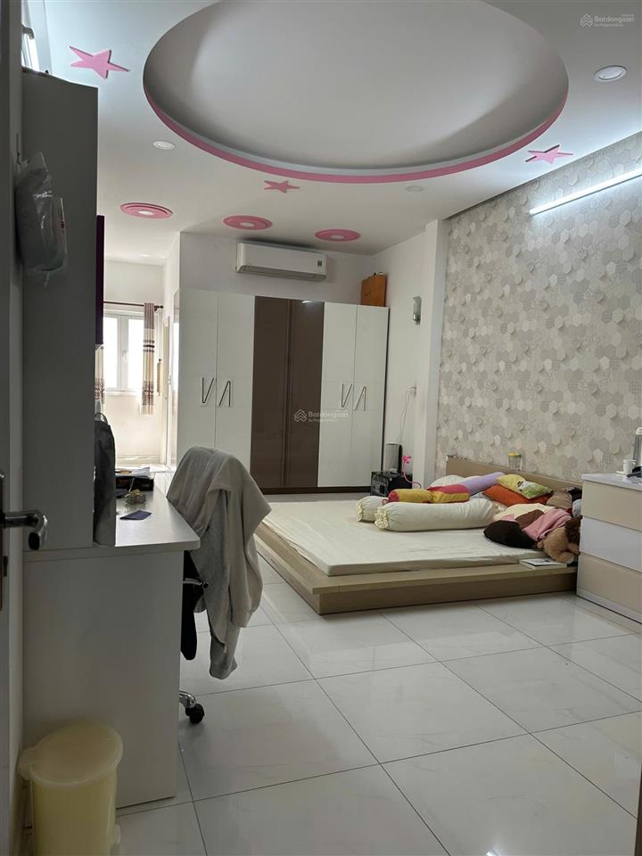 Mặt tiền nguyễn văn luông 102m2 (4x27m) có thang máy