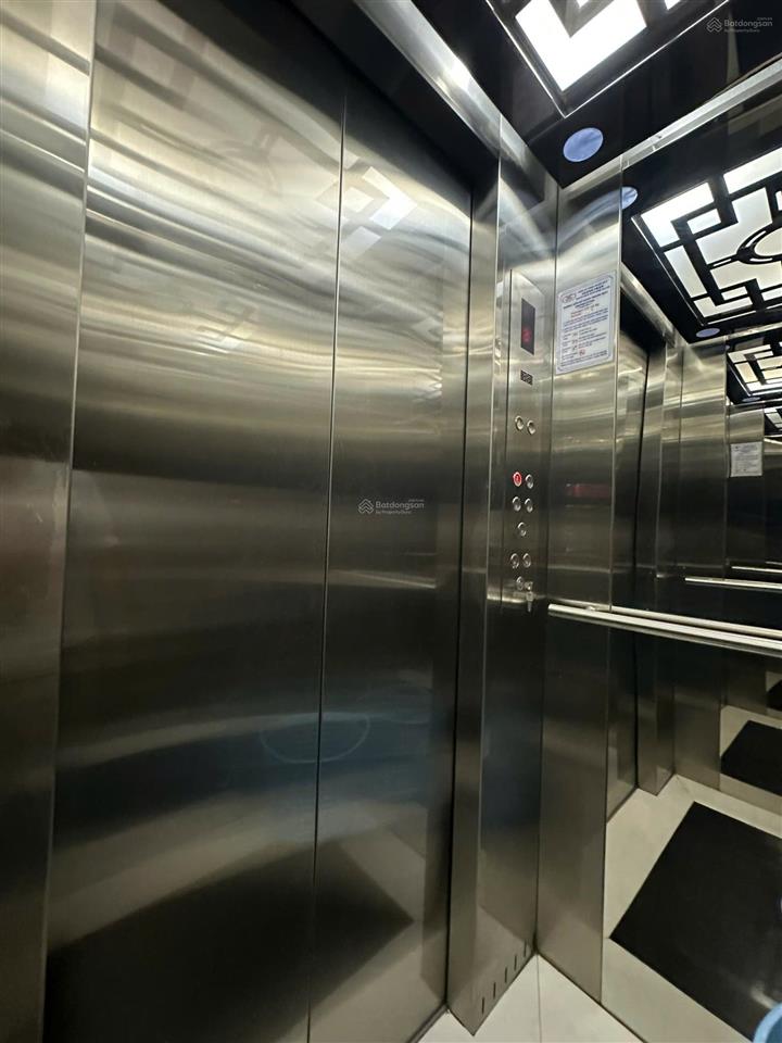 Mặt tiền nguyễn văn luông 102m2 (4x27m) có thang máy