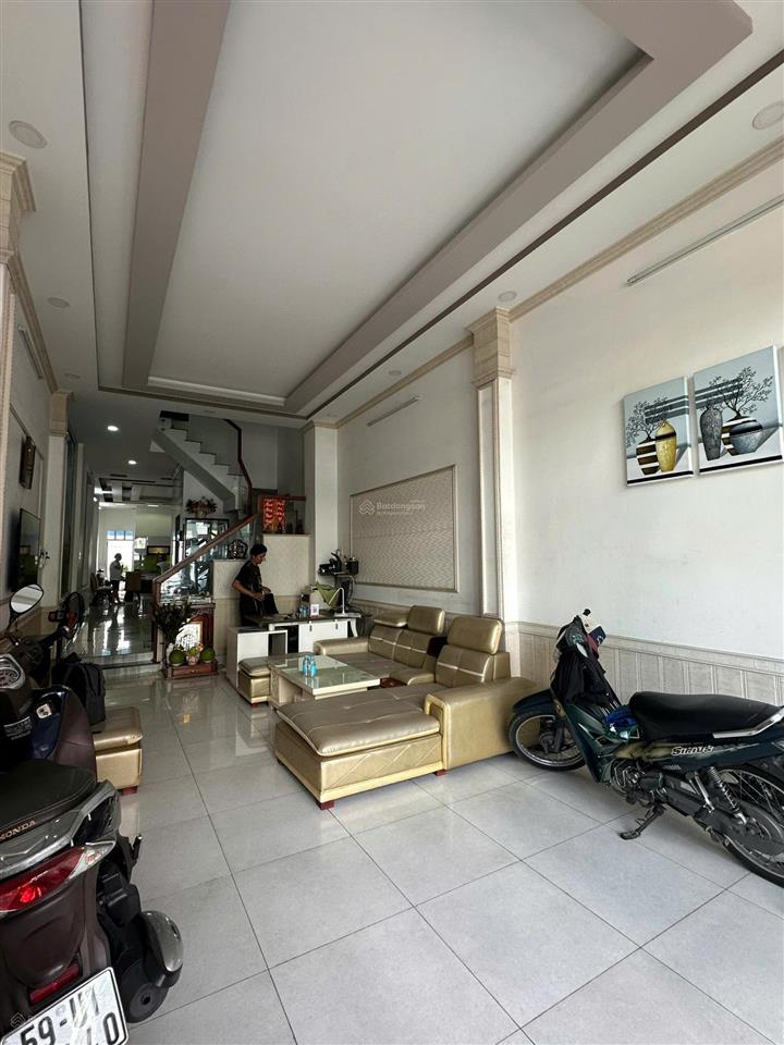 Mặt tiền nguyễn văn luông 102m2 (4x27m) có thang máy