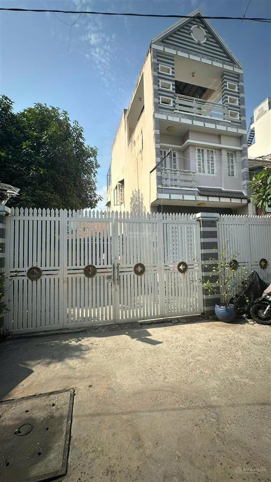 Giá đầu tư  tốt  hẻm 8m (40m²) đường hoàng ngân q.8