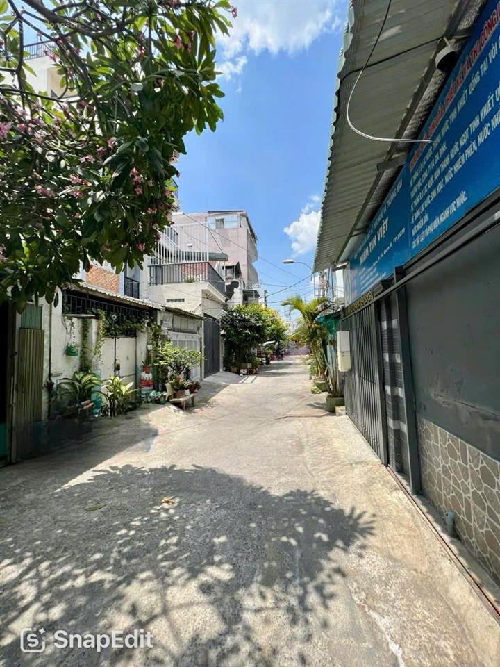 Giá đầu tư  tốt  hẻm 8m (40m²) đường hoàng ngân q.8