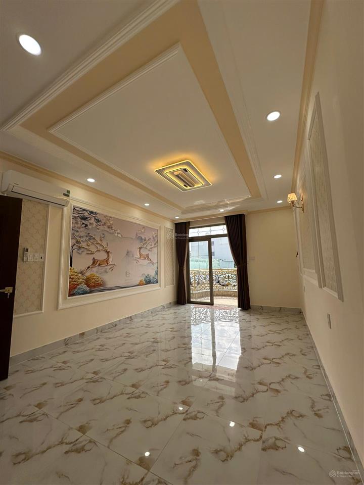 Nhà cực đẹp (8x17) đường lớn 3 lầu tân hòa đông