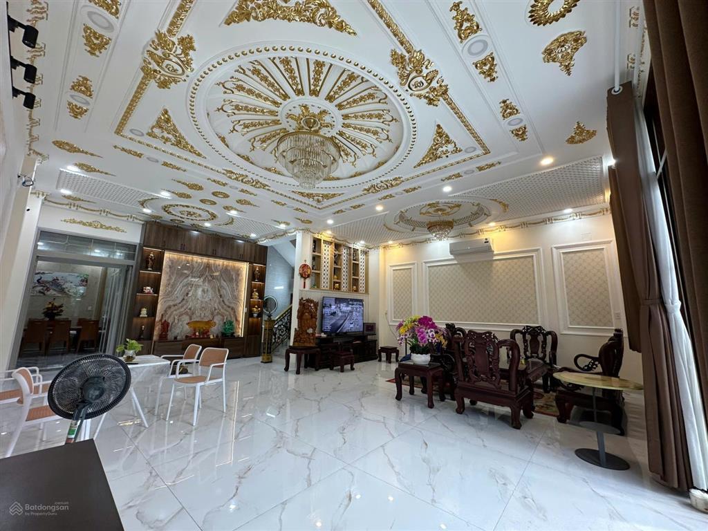 Nhà cực đẹp (8x17) đường lớn 3 lầu tân hòa đông