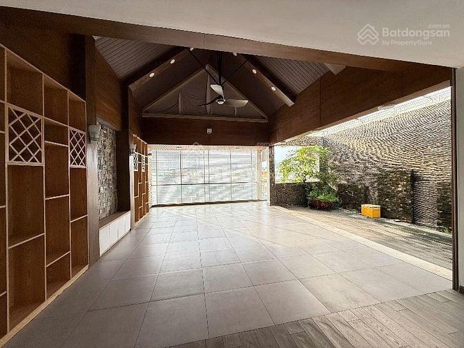 Tòa nhà 5 lầu  thang máy  215m2 (8x27) bình phú q.6