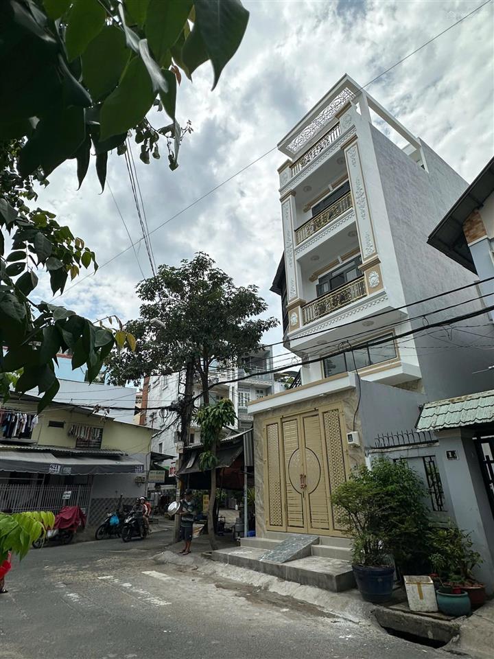 Nhà 4 lầu đẹp (4x19m) đường 10m ngay metro bình phú q6