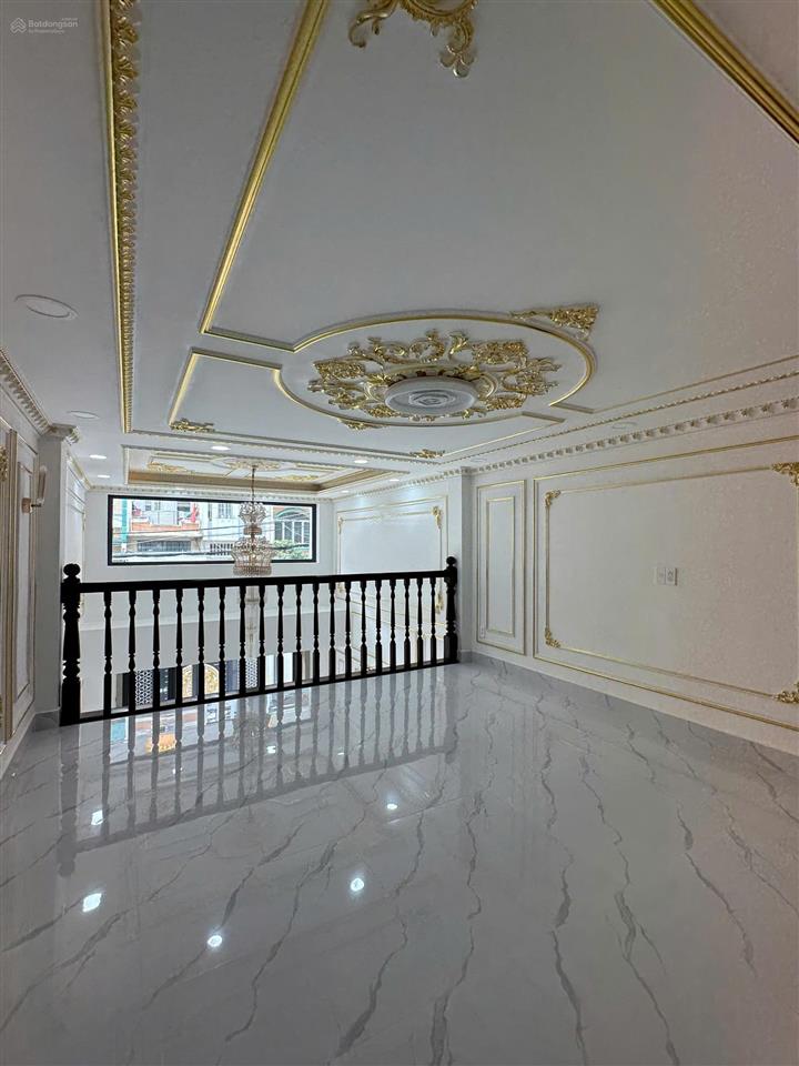 Nhà 4 lầu đẹp (4x19m) đường 10m ngay metro bình phú q6