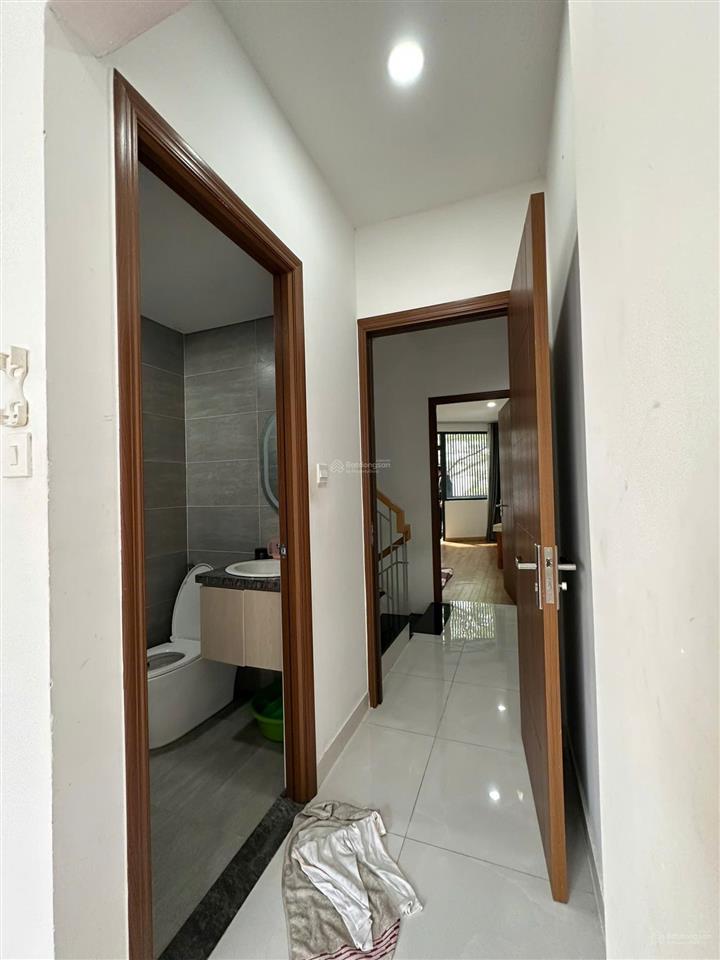 Nhà đẹp 2 mặt tiền đông đúc 5 lầu ngay chung cư him lam q6