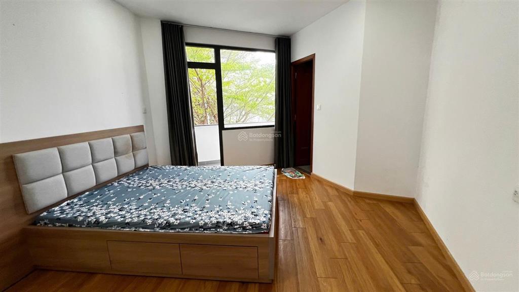 Nhà đẹp 2 mặt tiền đông đúc 5 lầu ngay chung cư him lam q6