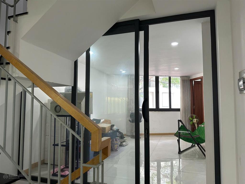 Nhà đẹp 2 mặt tiền đông đúc 5 lầu ngay chung cư him lam q6