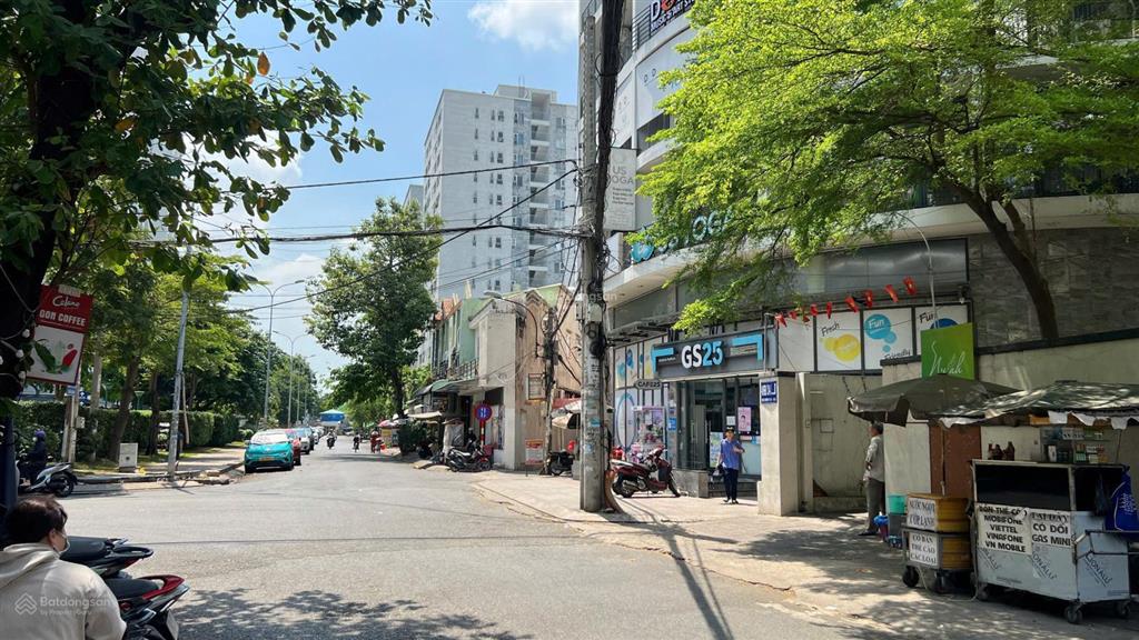 Nhà đẹp 2 mặt tiền đông đúc 5 lầu ngay chung cư him lam q6