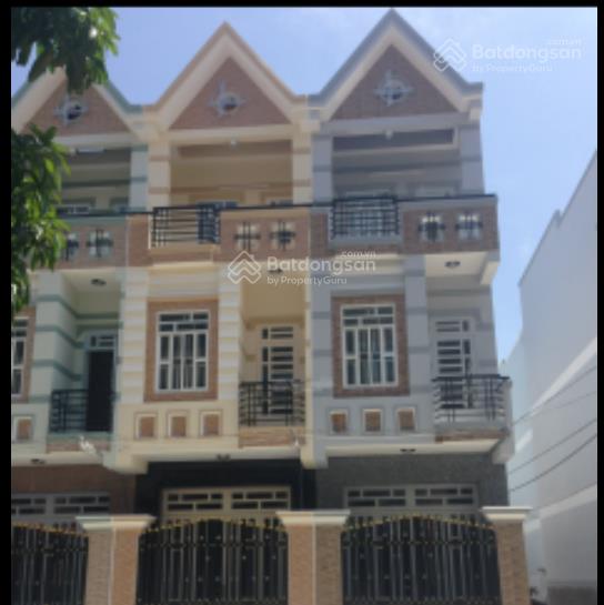 Bán nhà phố 3 tầng gần đường nhựa 8m