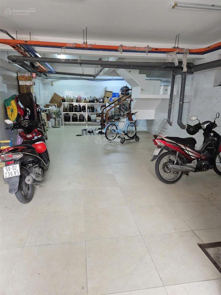 Bán nhà kdc dương hồng 5x20m đối diện công viên có hầm nhà đẹp giá 12,3 tỷ.  a.hiền 0937 777 ***