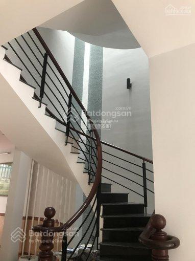 Chính chủ cho thuê nhà khu 6b intresco, nhà vị trí đẹp,hầm 3 lầu,4pn, giá 21tr/th(tl)  0931 017 ***