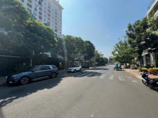 Bán bt dragon parc 1, mặt tiền nguyễn hữu thọ,góc 2 mặt tiền.hd thuê 35tr/th bán 26 tỷ 0937 777 ***