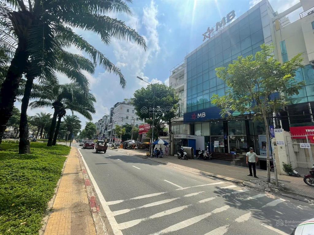 Cần bán lô đất mặt tiền đường 9a khu trung sơn,vị trí cực đẹp giá chỉ 240tr/m  a.hiền 0937 777 ***