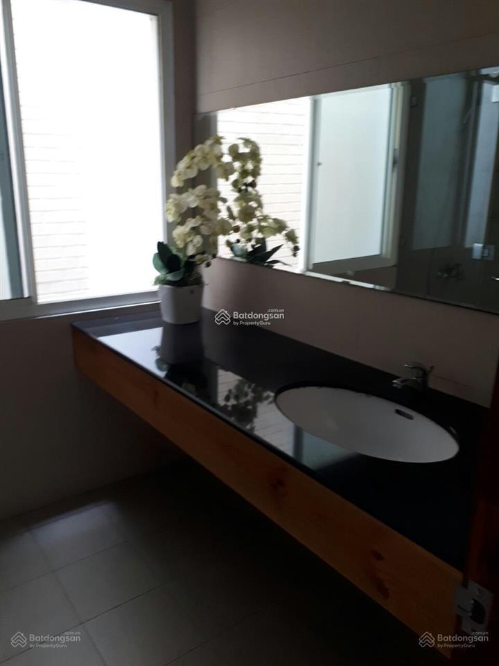 Cần cho thuê biệt thự khu him lam. dt 10x20m, nhà đẹp giá 45 tr/tháng.  xem nhà 0931 017 ***