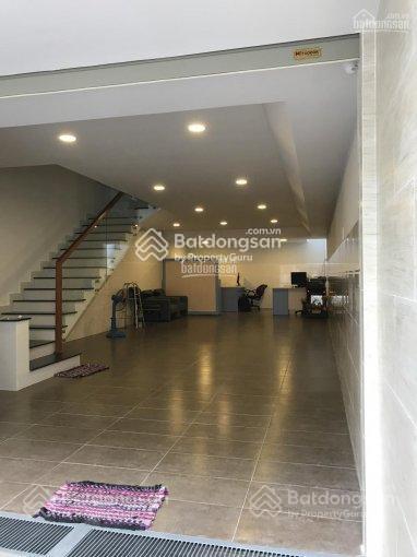 Cần cho thuê biệt thự khu him lam. dt 10x20m, nhà đẹp giá 45 tr/tháng.  xem nhà 0931 017 ***