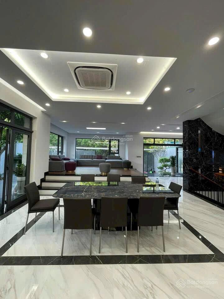 Bán nhà kdc đại phúc. dt 110m, hầm, 3 lầu, thang máy, nhà mới đẹp giá 13,8 tỷ  e.dung 0931 017 ***