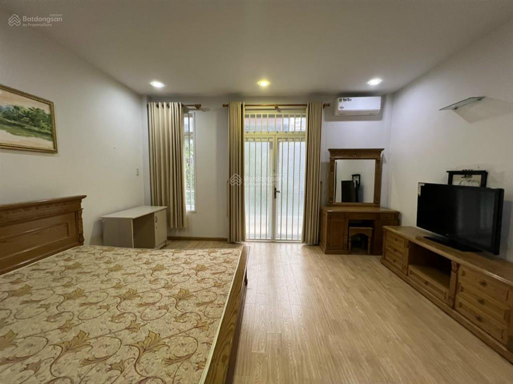 Nhà phố trung sơn dt 120m, 3lầu,6pn, nhà thoáng đẹp,có nt, đường lớn cho thuê 35tr/th  0931 017 ***