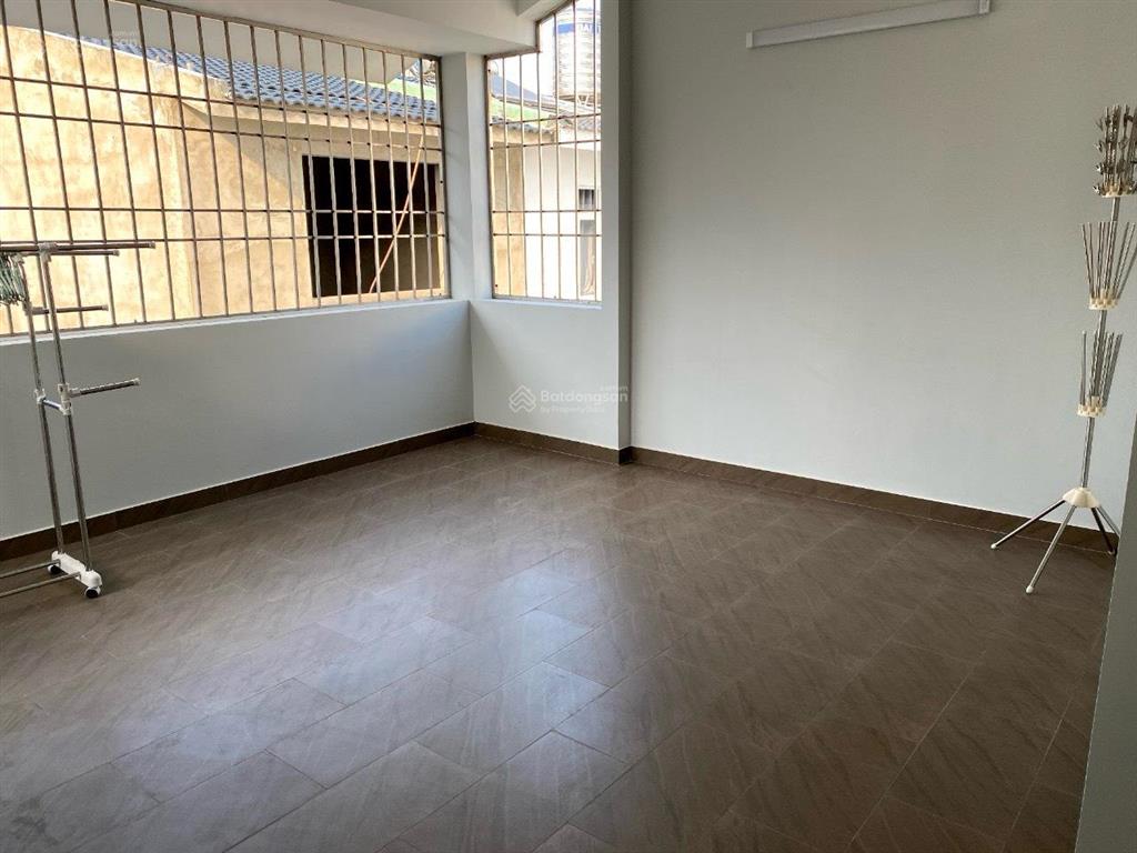 Cho thuê biệt thự khu him lam 6a, nhà thoáng đẹp, đường lớn,phù hợp ở, vp,giá 40tr/th  0937 777 ***