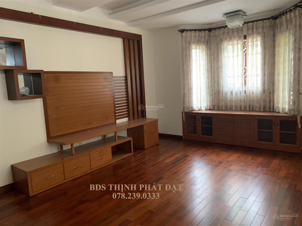 Bán biệt thự góc 2 mặt tiền đường lớn khu him lam 6a trung sơn, giá cực tốt  a.hiền 0931 017 ***