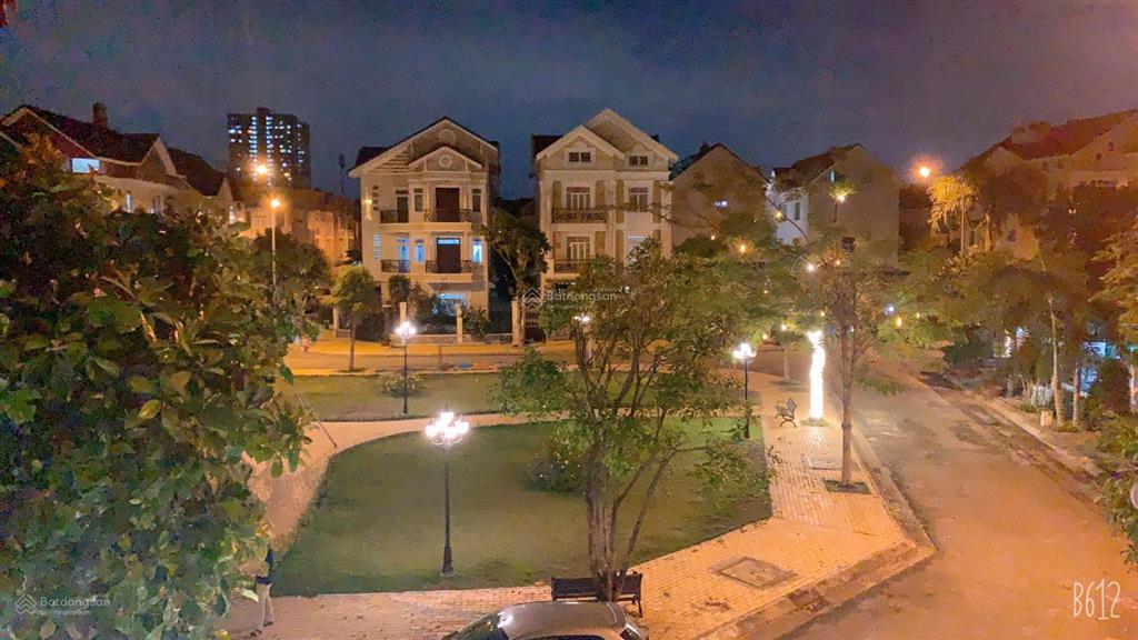 Bán biệt thự góc 2 mặt tiền đường lớn khu him lam 6a trung sơn, giá cực tốt  a.hiền 0931 017 ***