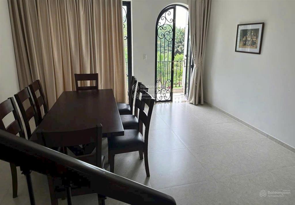 Bán nhà kdc 6b intresco. dt 100m, 3 lầu nhà đẹp,đường lớn đầy đủ nt, sổ hồng giá 12,8 tỷ 0937 777 ***