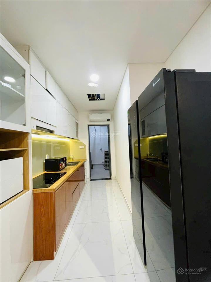 Giá thuê chỉ 18tr/th bao pql full nội thất căn hộ 85m²  2pn  2wc diamond alnata celadon tân phú