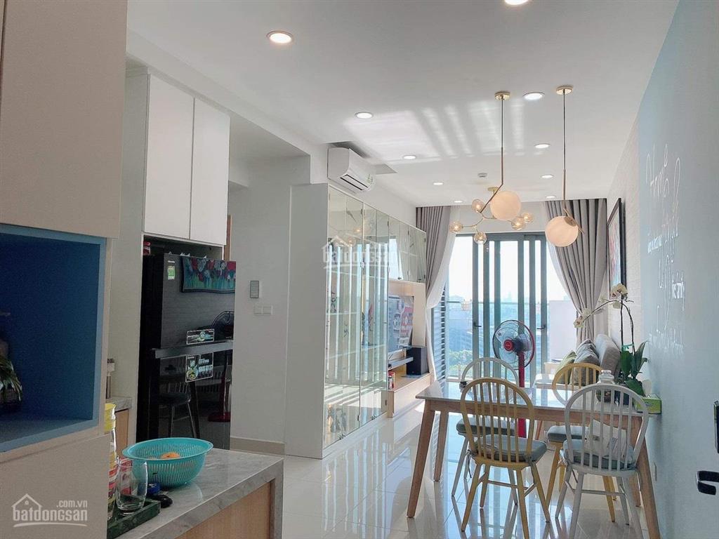 Chính chủ cần bán chcc emerald celadon city. dt 71m22pn2wc giá 5,080tỷ bao thuế phí view siêu đẹp